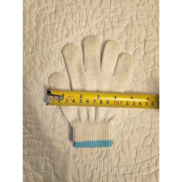 Whimsical Unicorn Winter Hat & Glove Set – Girls’ Cozy Cold Weather Accessories - Picture 4 of 13